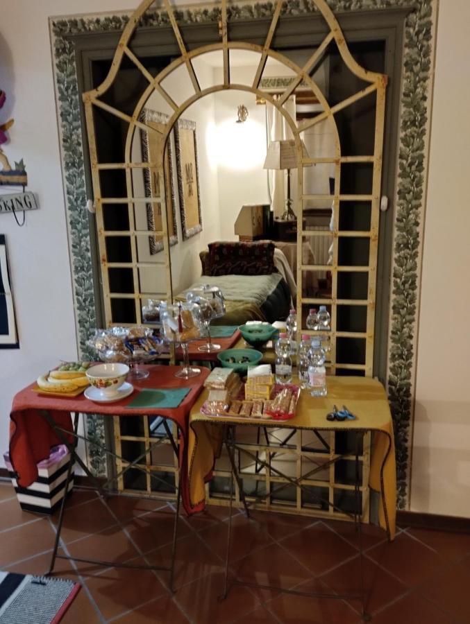 Il Cortiletto Bed & Breakfast Quartiano Exterior photo