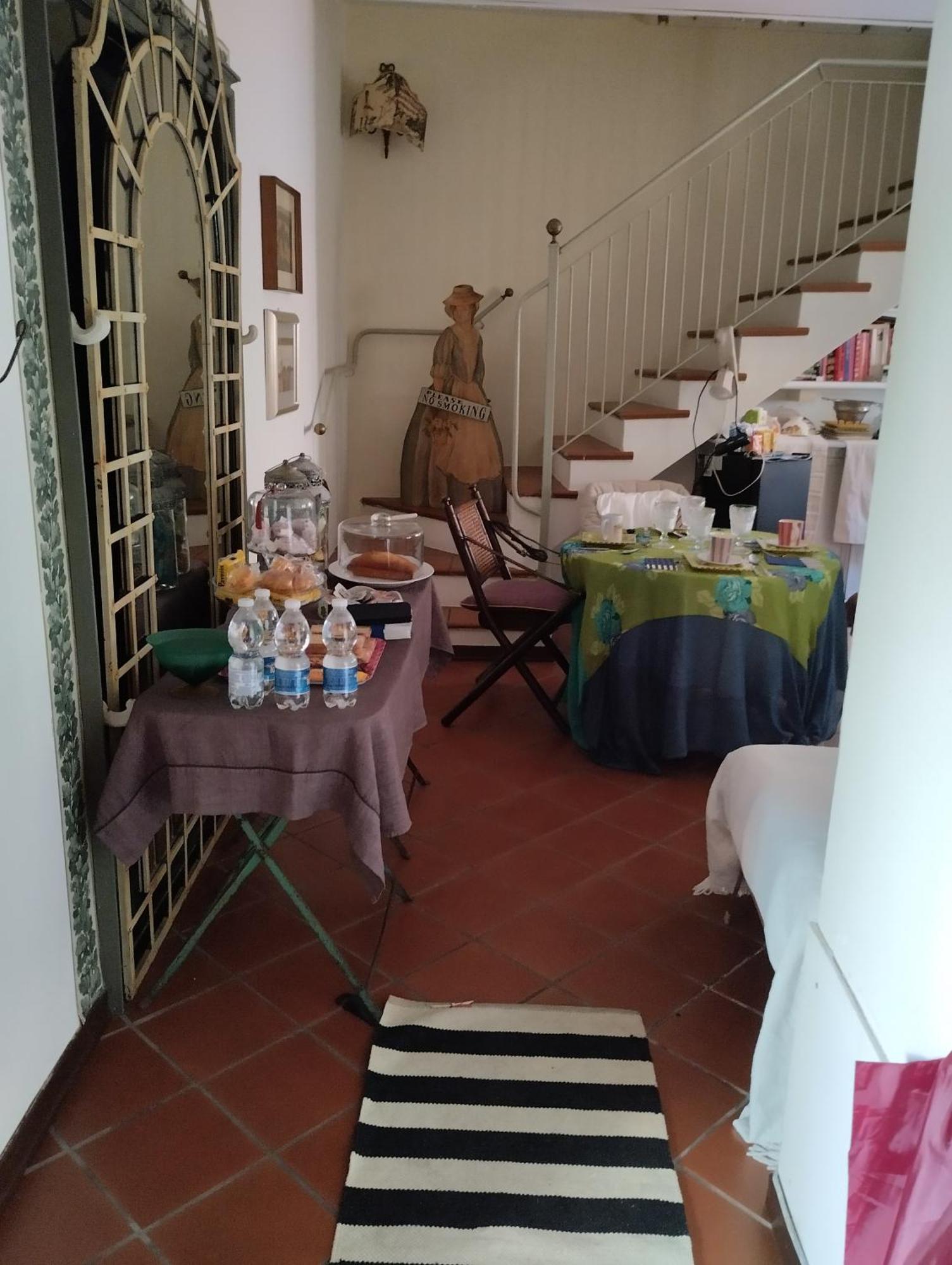 Il Cortiletto Bed & Breakfast Quartiano Exterior photo